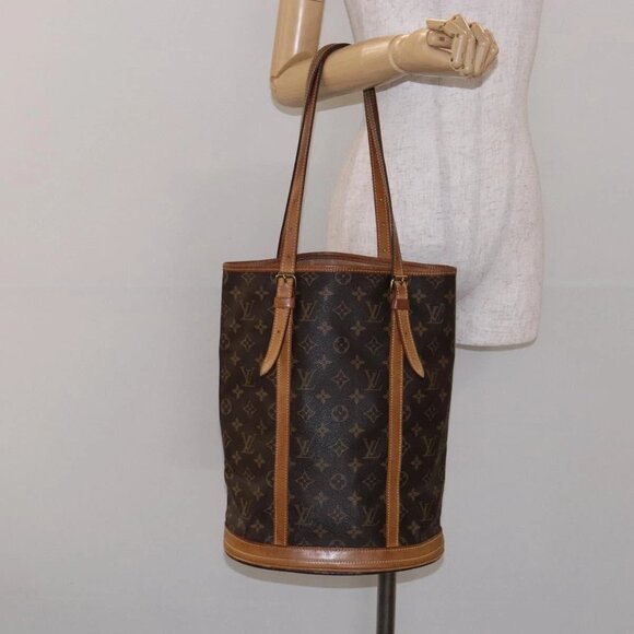 LOUIS VUITTON Monogram Bucket GM Shoulder Bag M42236 LV Auth 138643 - Picture 1 of 16